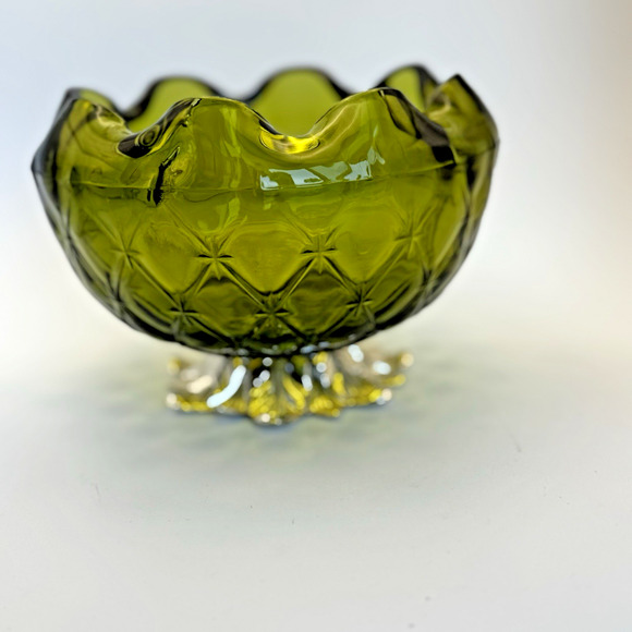 Vintage Green Indiana Glass Bowl Mesh Quilted Diamond Pineapple Metal Base - Picture 1 of 8